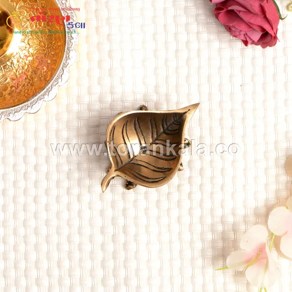 Brass_Diya_For_Decoration