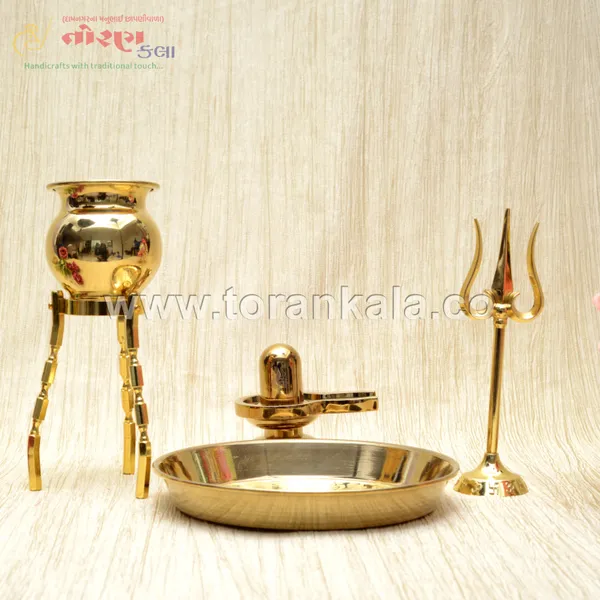 BRASS_POOJA_SET_WITH_KALASH_SHIVLING_WITH_TRISHUL_AND