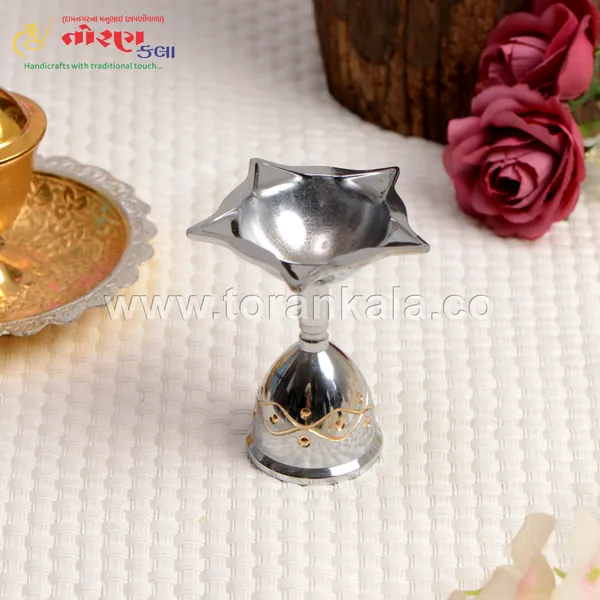 Antique_Silver_Brass_Diya_For_Decoration