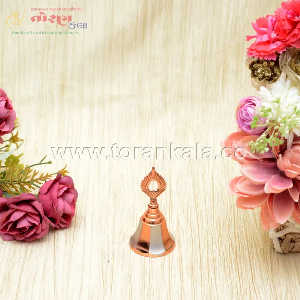 Ghar_Brass_Pooja_Bell,_Copper_and_Silver_Temple_Prayer_Ghanti,_6.6_x_3.05_cm,_Traditional_Handbell_for_Mandir