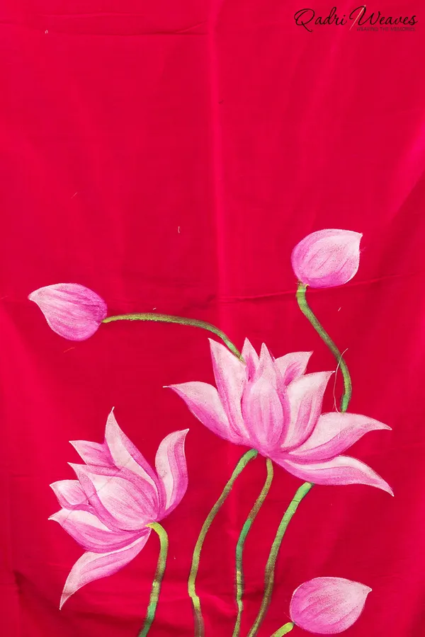 Hand_Painted_Pure_Cotton_Red_Lotus_Flower_Design_Saree
