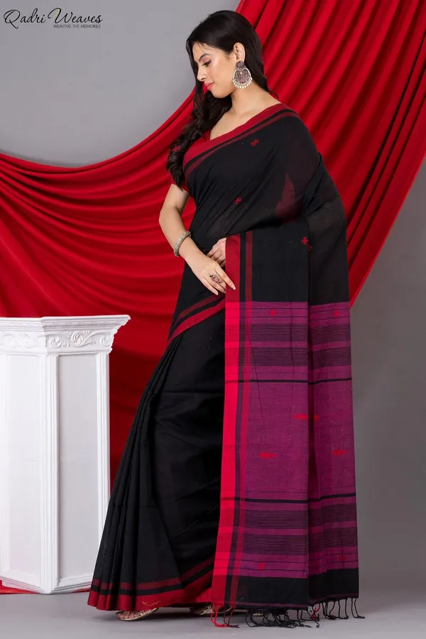 Handloom_Black_&_Purple_Fish_Motif_Premium_Khadi_Cotton_Saree