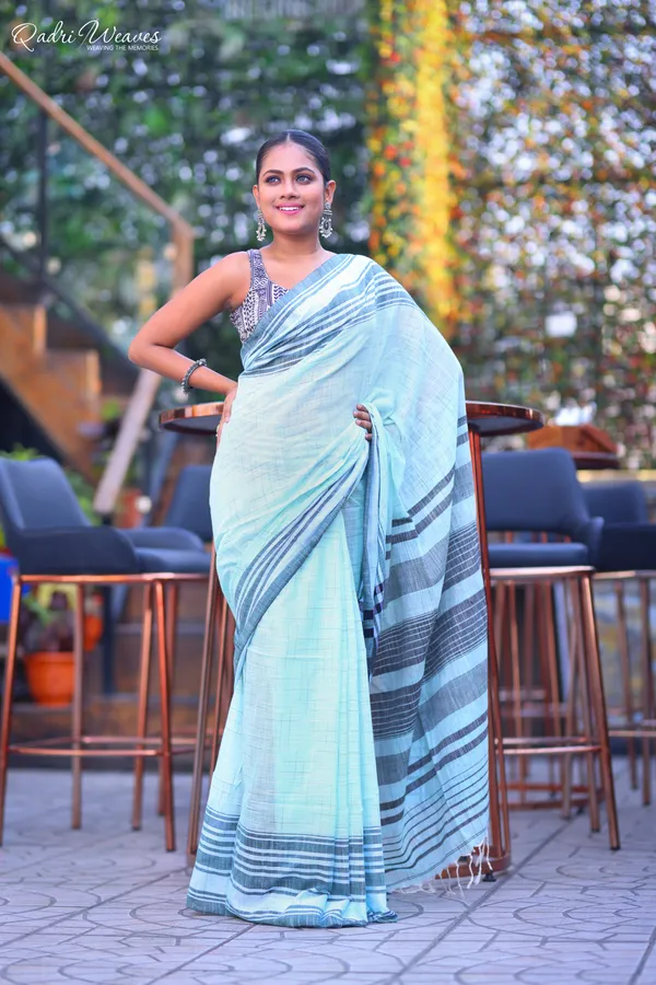 Handloom_Bluish_Self_Design_With_Stylish_Striped_Pallu_Premium_Cotton_Saree