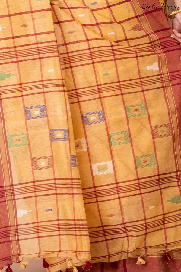 Yellow_Khadi_Silk_Premium_&_Elegant_Saree_For_Women
