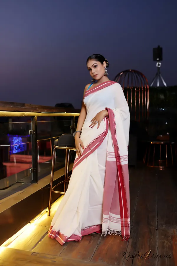 Handloom_Cream_And_Blush_Premium_Cotton_Saree