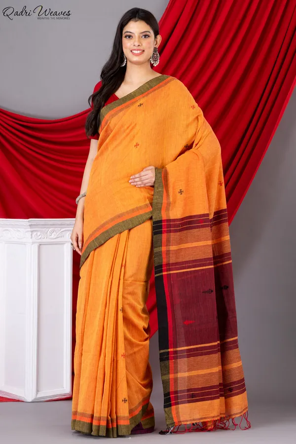 Handloom_Fire_&_Maroon_Fish_Motif_Premium_Khadi_Cotton_Saree