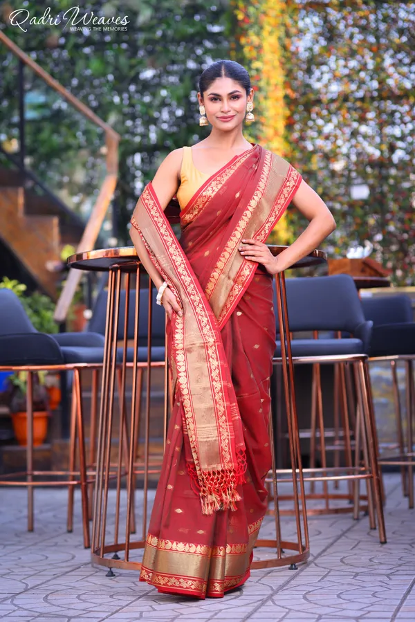 Handloom_Maroon_Premium_Cotton_With_Golden_Zari_Work_Saree