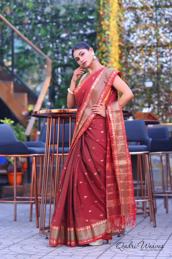 Handloom_Maroon_Premium_Cotton_With_Golden_Zari_Work_Saree
