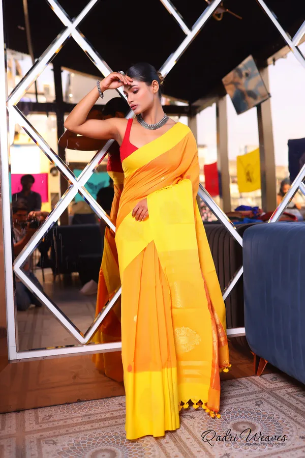 Handloom_Orange_Yellow_Luxury_Banarasi_Cotton_With_Golden_Zari_Work_Saree