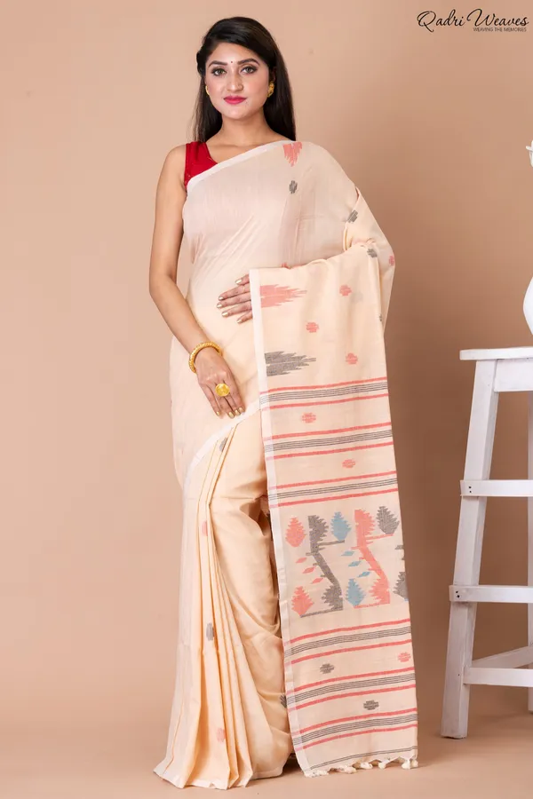 Cream_Cotton_Premium_&_Elegant_Saree_For_Women