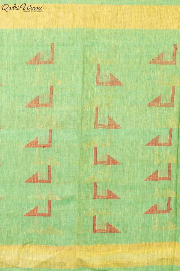 Handloom_Pear_Green_Pure_Linen_Jamdani_&_Fish_Motif_All_Saree