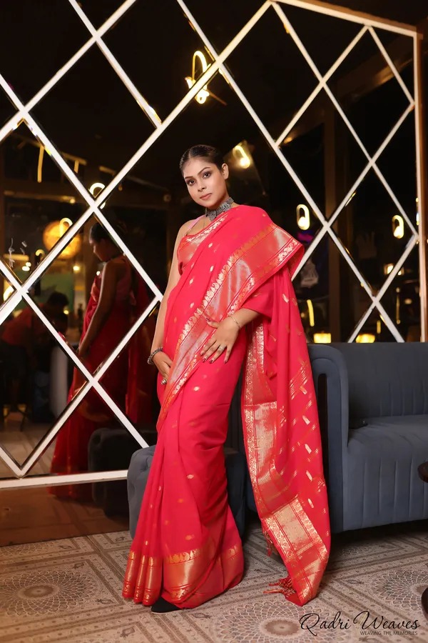 Handloom_Rani_Pink_Premium_Cotton_With_Golden_Zari_Work_Saree