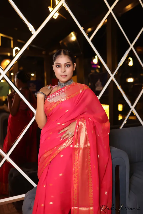 Handloom_Rani_Pink_Premium_Cotton_With_Golden_Zari_Work_Saree