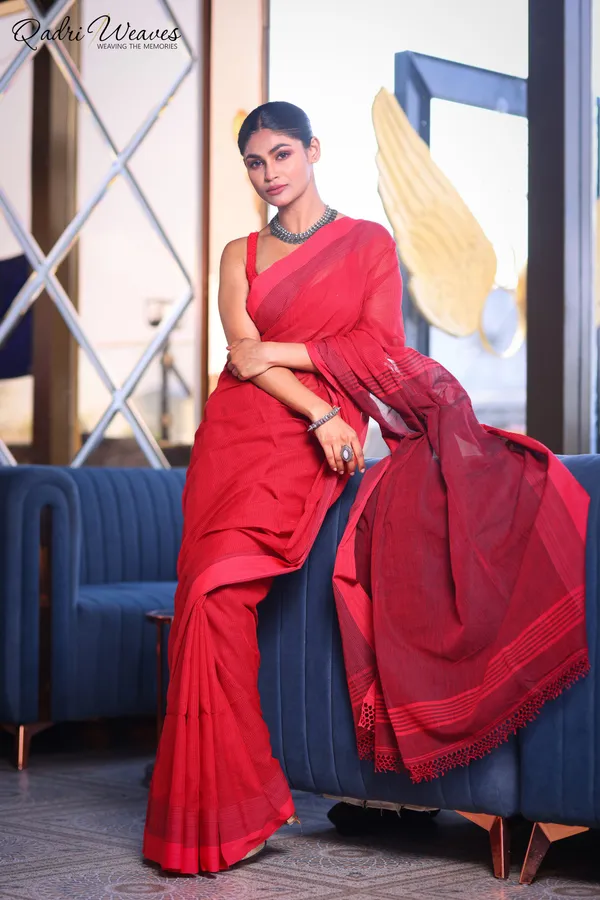 Handloom_Red_Mini_Check_Premium_Cotton_With_Saree