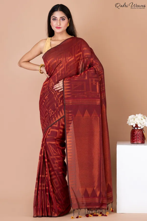 Handloom_Red_Pure_Cotton_Saree_With_Zari_Work