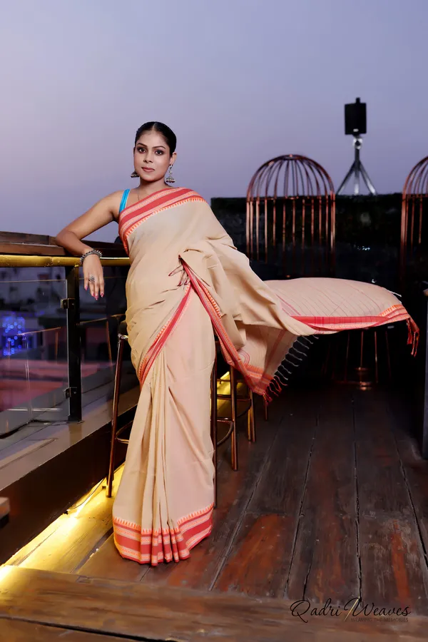 Handloom_Sand_Brown_With_Striped_Pallu_And_Elegant_Temple_Border_Saree