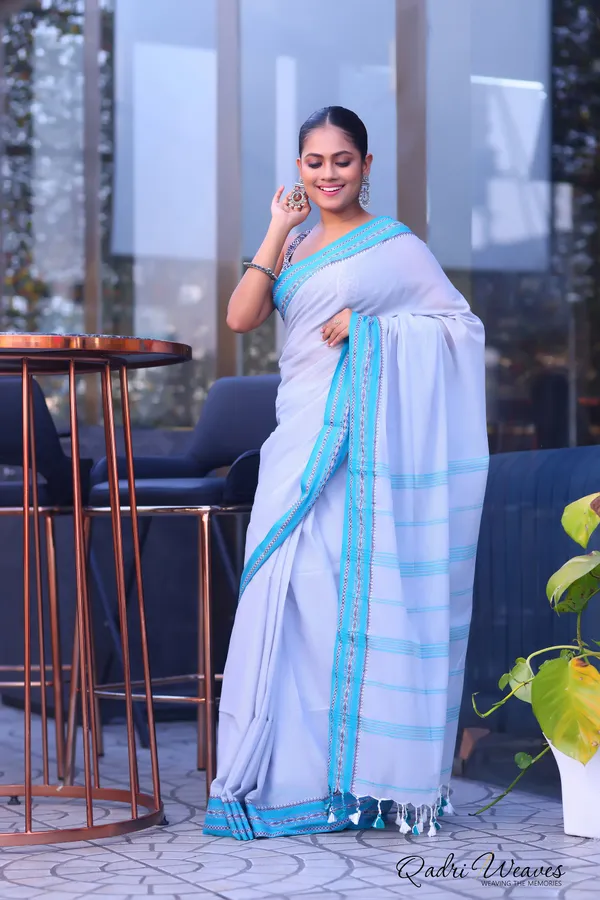 Handloom_Silver_Grey_Pure_Cotton_Striped_With_Border_Work_Saree_With_Blouse