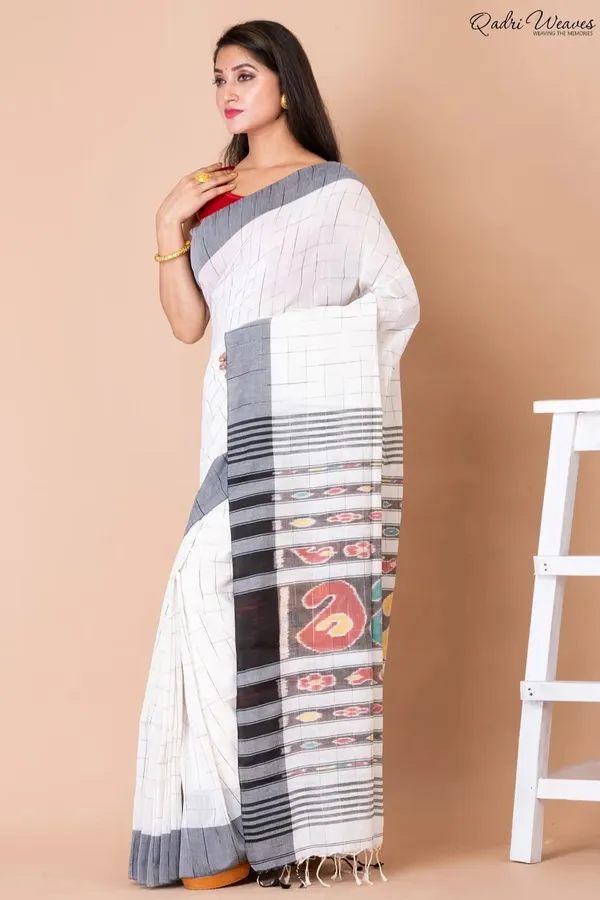 Handloom_White_Check_Pure_Cotton_Ikat_Saree
