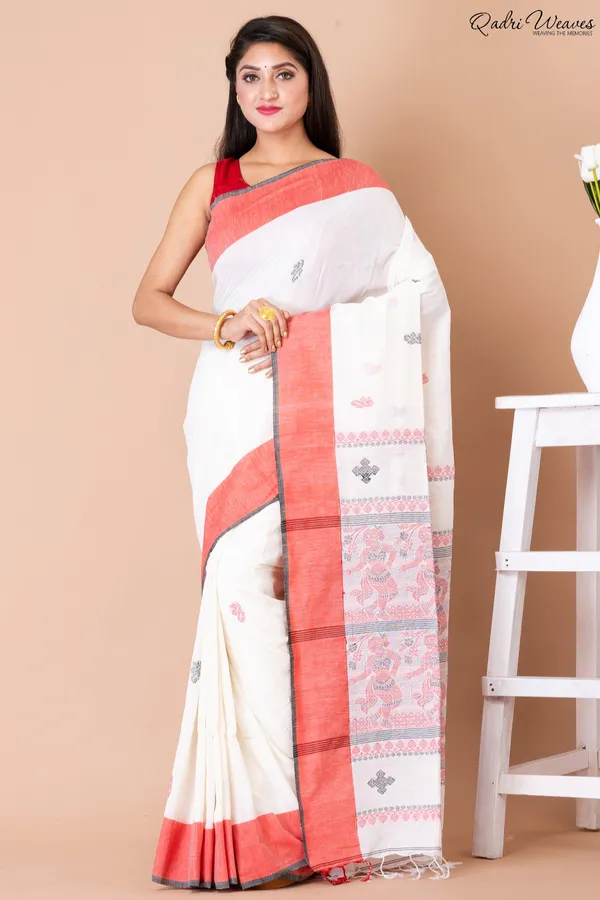 Handloom_White_&_Pale_Red_Baluchari_Saree