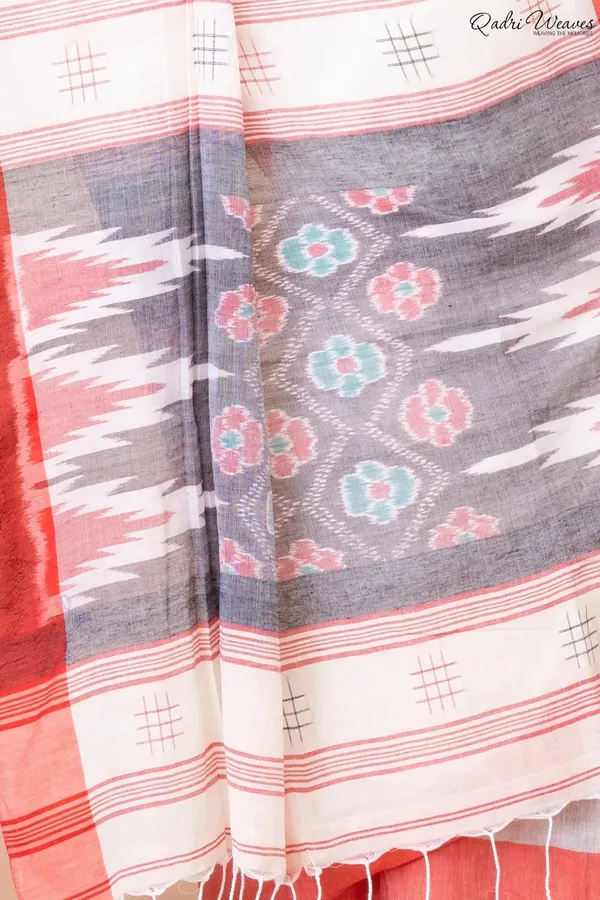 Handloom_White_Pure_Cotton_Ikat_Saree