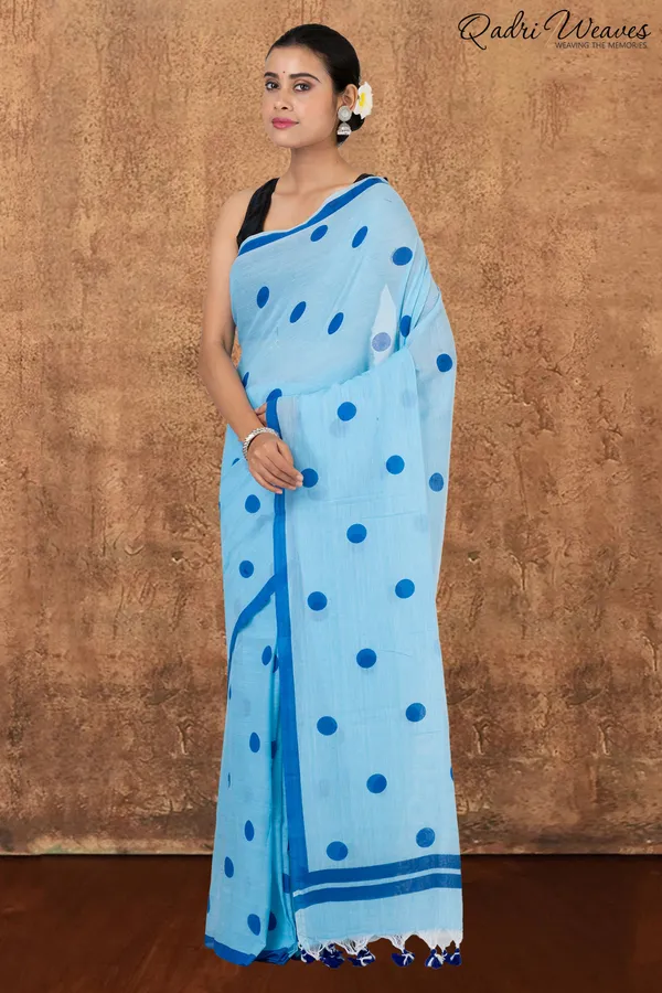 Blue_Mulmul_Cotton_Premium_&_Elegant_Saree_For_Women