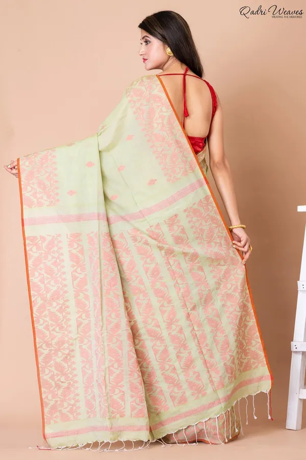 Green_Cotton_Premium_&_Elegant_Saree_For_Women