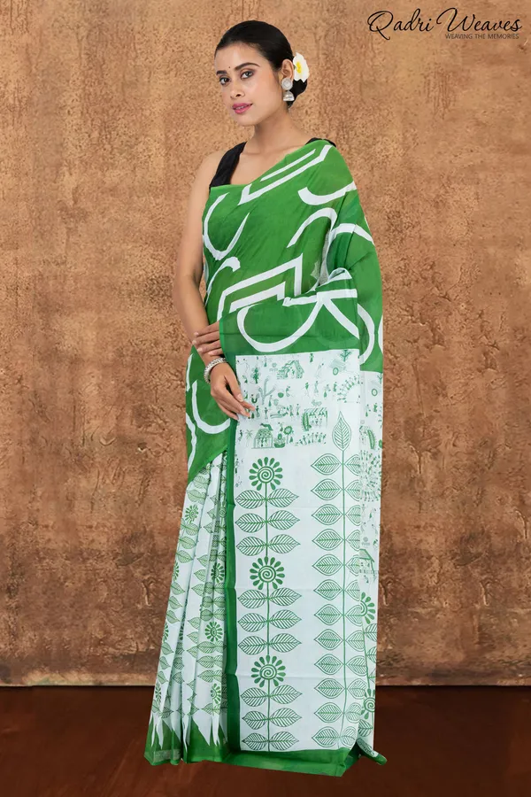 Printed_Forest_Green_Ancient_Civilizations_&_Flower_Design_Pure_Mulmul_Saree_With_Blouse