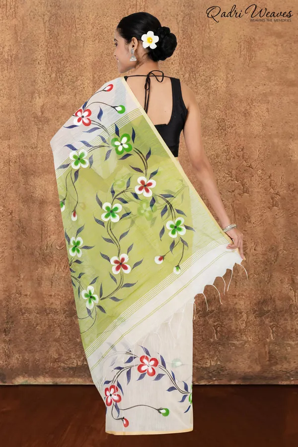 Printed_Ivory_&_Pistachio_Flower_Design_Slab_Cotton_Saree_With_Blouse