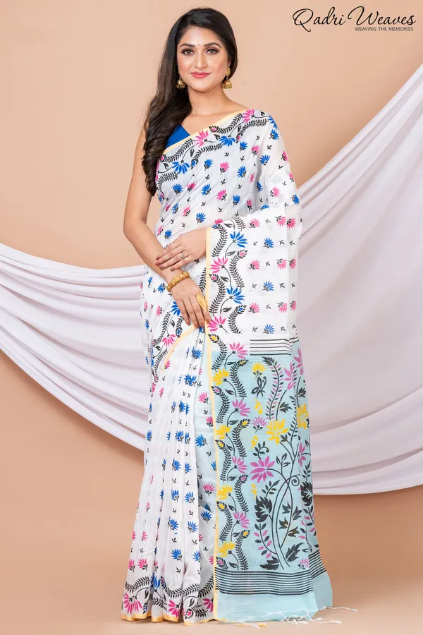Printed_Off_White_Cotton_Silk_Flower_Design_Saree