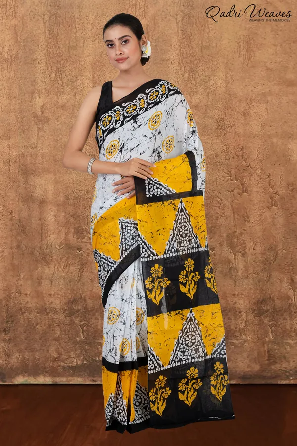 Printed_Yellow_&_Black_Flower_Design_Pure_Mulmul_Saree