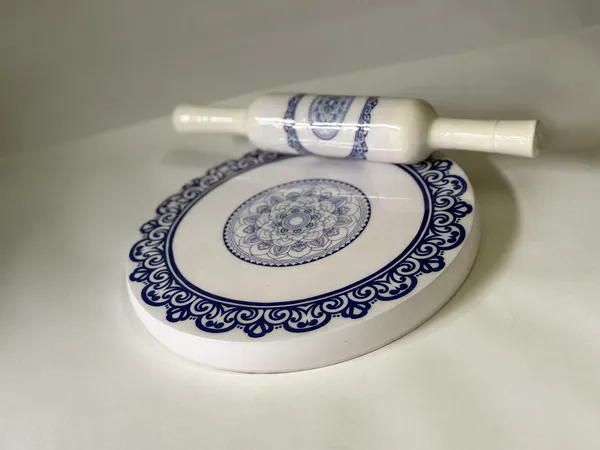 White_And_Blue_Premium_Wooden_Chakla_Belan_Set_|_Safe_To_Use_|_Designer_Print_With_Enamel_Coating_|_Heavy-Duty_Rolling_Board_And_Pin_For_Roti/Chapati_|_Traditional_Handcrafted_Kitchen_Tool_(Blue_Design)