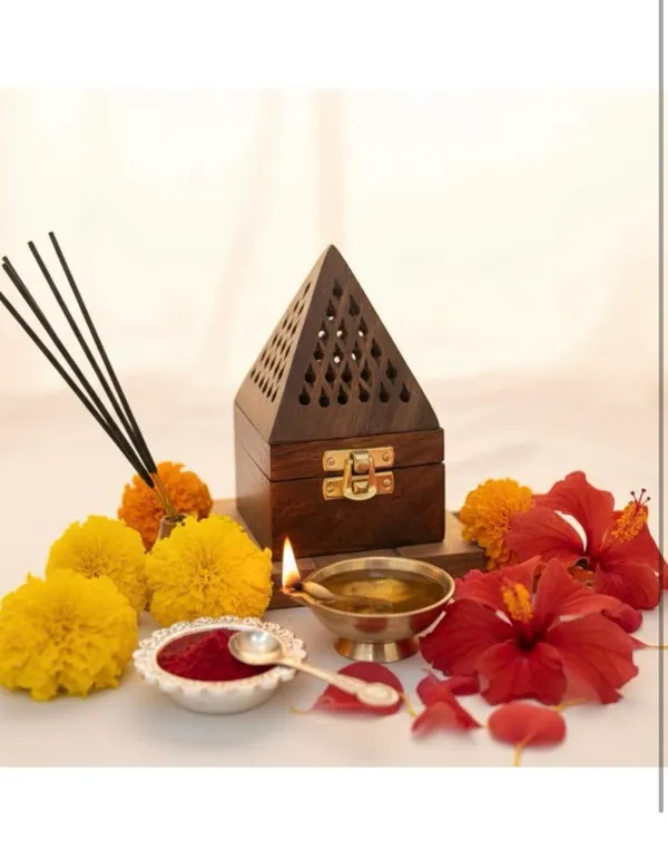 Brown_Wooden_Handcrafted_Incense_Stick_Holder_|_Made_Of_Sheesham_Wood