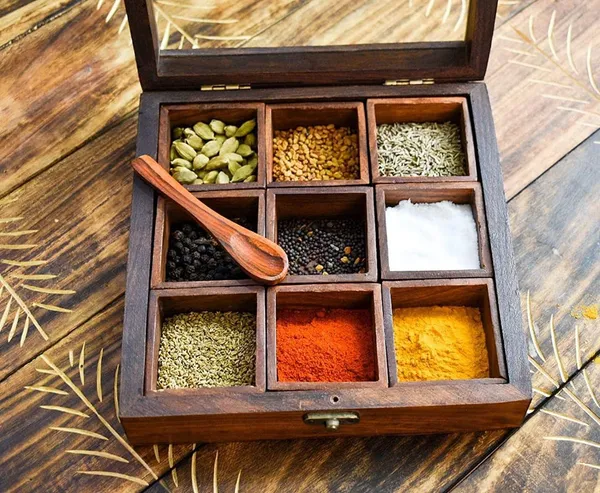 Brown_Wooden_Handmade_Masala/Spice_Box