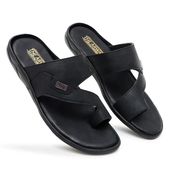 Black_Sandals_And_Slippers_For_Men