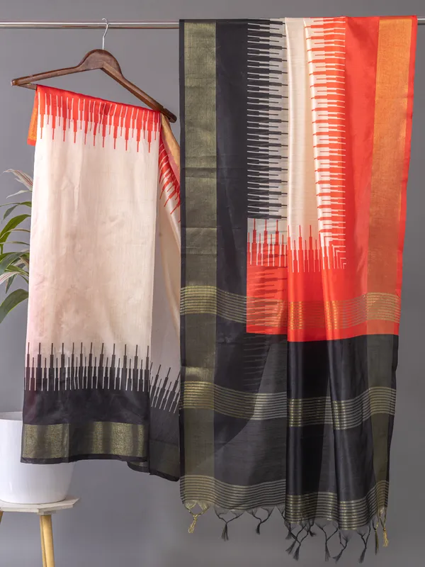 Soft_Tussar_Silk_sarees_with_Beautiful_Digital_Print_With_Attractive_Checks_Design_Saree_And_Digital_Print_Blouse_With_Tassels