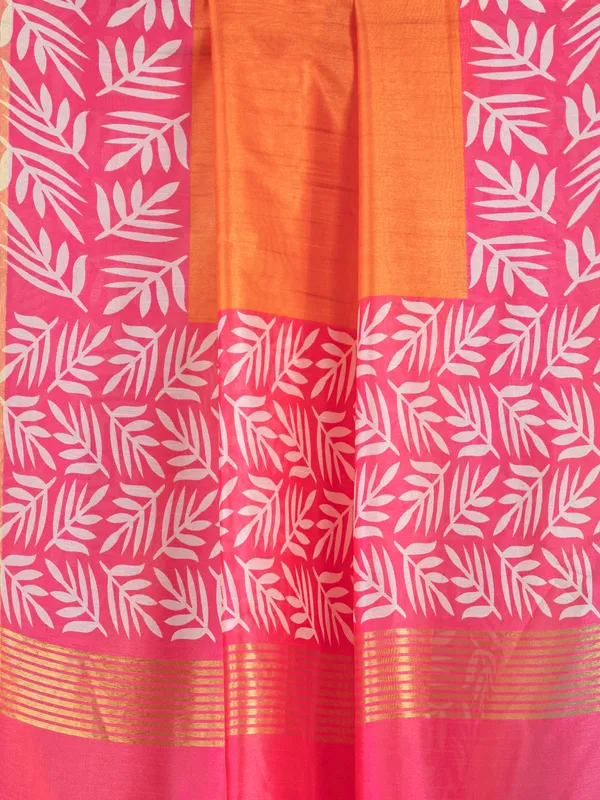 Soft_Tussar_Silk_sarees_with_Beautiful_Digital_Print_With_Attractive_Checks_Design_Saree_And_Digital_Print_Blouse_With_Tassels