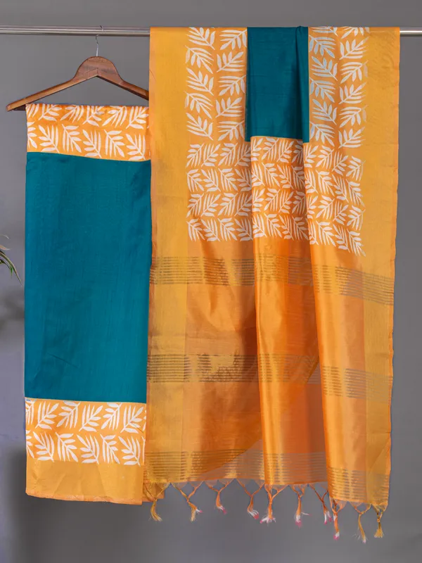 Soft_Tussar_Silk_sarees_with_Beautiful_Digital_Print_With_Attractive_Checks_Design_Saree_And_Digital_Print_Blouse_With_Tassels