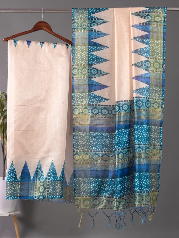 Soft_Tussar_Silk_sarees_with_Beautiful_Digital_Print_With_Attractive_Checks_Design_Saree_And_Digital_Print_Blouse_With_Tassels