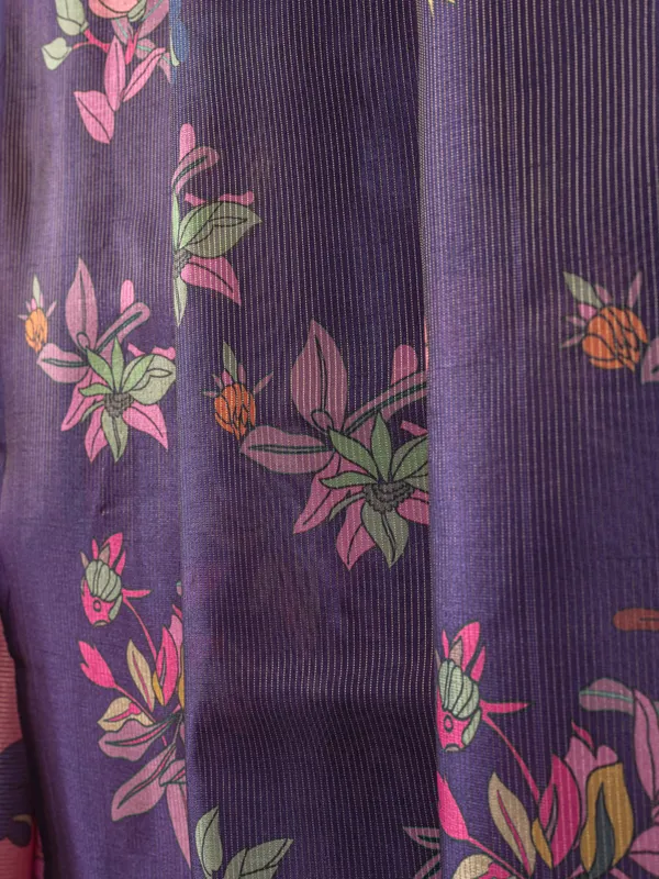 Soft_Tussar_Silk_sarees_with_Beautiful_Digital_Print_With_Attractive_Checks_Design_Saree_And_Digital_Print_Blouse_With_Tassels