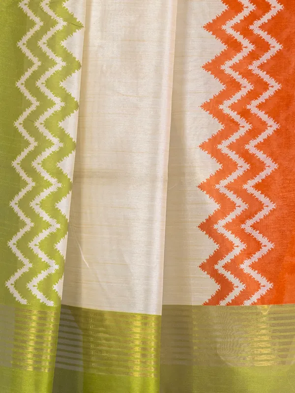 Soft_Tussar_Silk_sarees_with_Beautiful_Digital_Print_With_Attractive_Checks_Design_Saree_And_Digital_Print_Blouse_With_Tassels