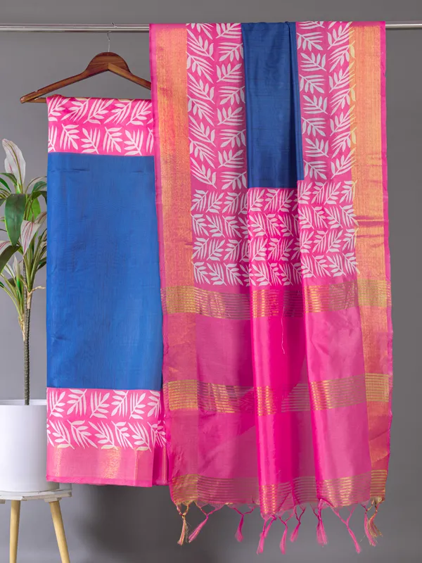 Soft_Tussar_Silk_sarees_with_Beautiful_Digital_Print_With_Attractive_Checks_Design_Saree_And_Digital_Print_Blouse_With_Tassels