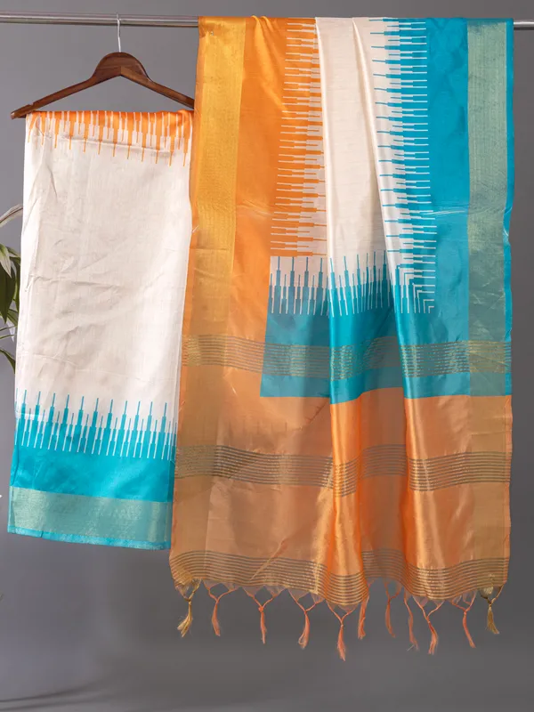 Soft_Tussar_Silk_sarees_with_Beautiful_Digital_Print_With_Attractive_Checks_Design_Saree_And_Digital_Print_Blouse_With_Tassels