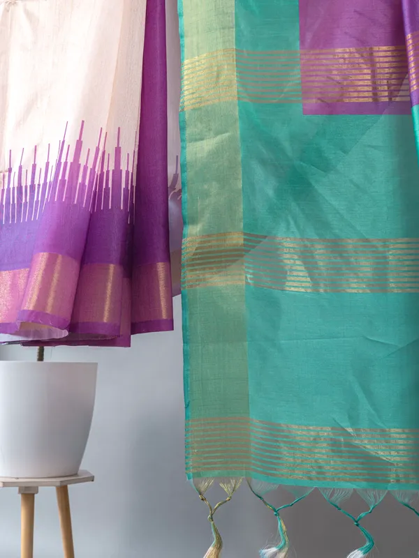 Soft_Tussar_Silk_sarees_with_Beautiful_Digital_Print_With_Attractive_Checks_Design_Saree_And_Digital_Print_Blouse_With_Tassels