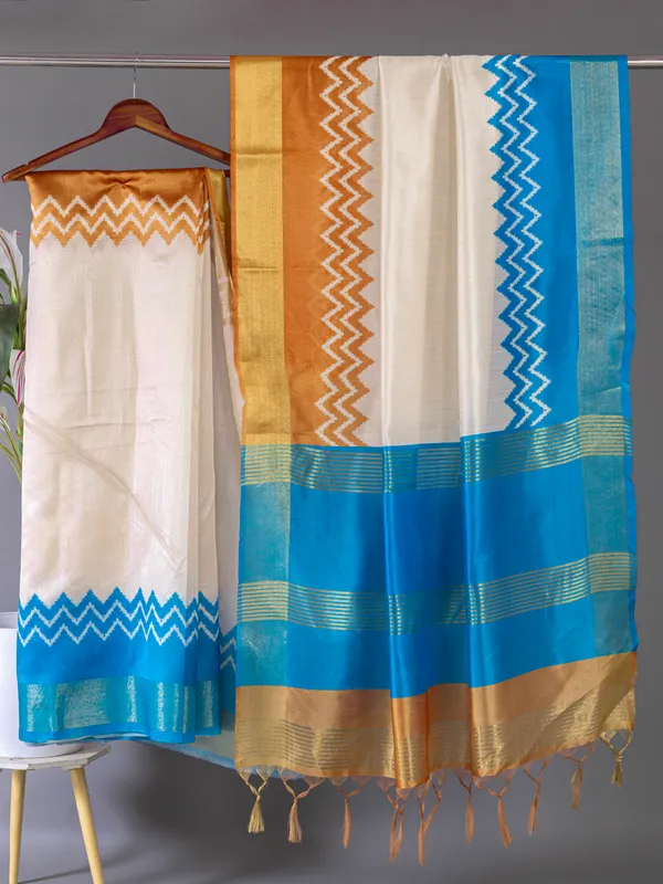 Soft_Tussar_Silk_sarees_with_Beautiful_Digital_Print_With_Attractive_Checks_Design_Saree_And_Digital_Print_Blouse_With_Tassels