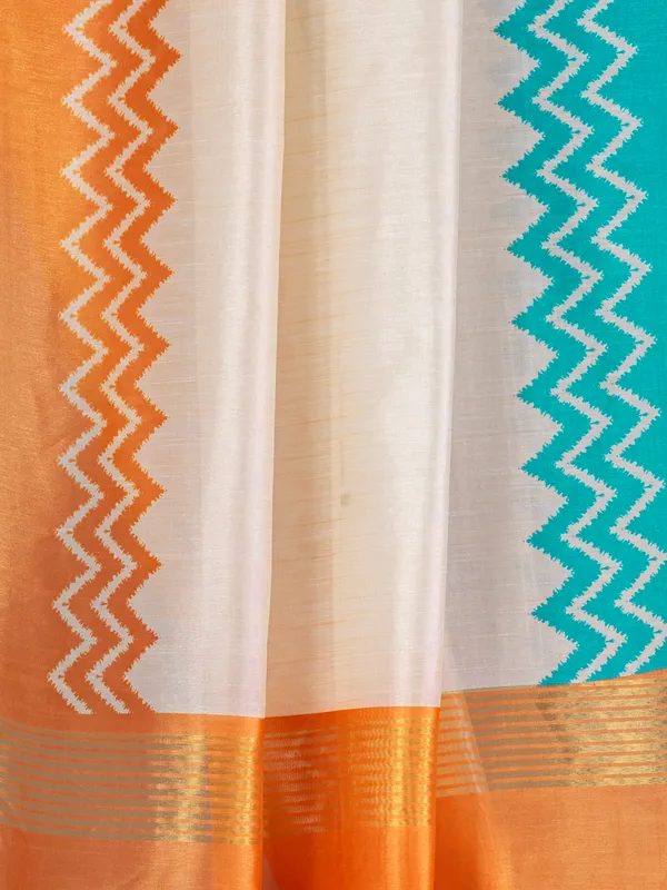 Soft_Tussar_Silk_sarees_with_Beautiful_Digital_Print_With_Attractive_Checks_Design_Saree_And_Digital_Print_Blouse_With_Tassels