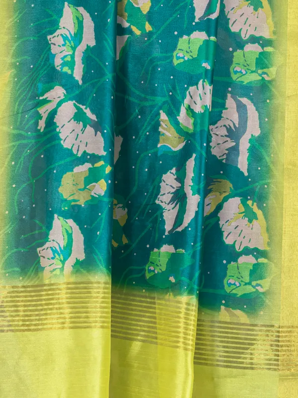 Soft_Tussar_Silk_sarees_with_Beautiful_Digital_Print_With_Attractive_Checks_Design_Saree_And_Digital_Print_Blouse_With_Tassels
