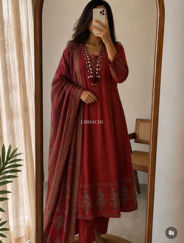 Beautiful_Original_Mirror_A-Line_Kurti_With_Pant_And_printed_Dupatta_Set