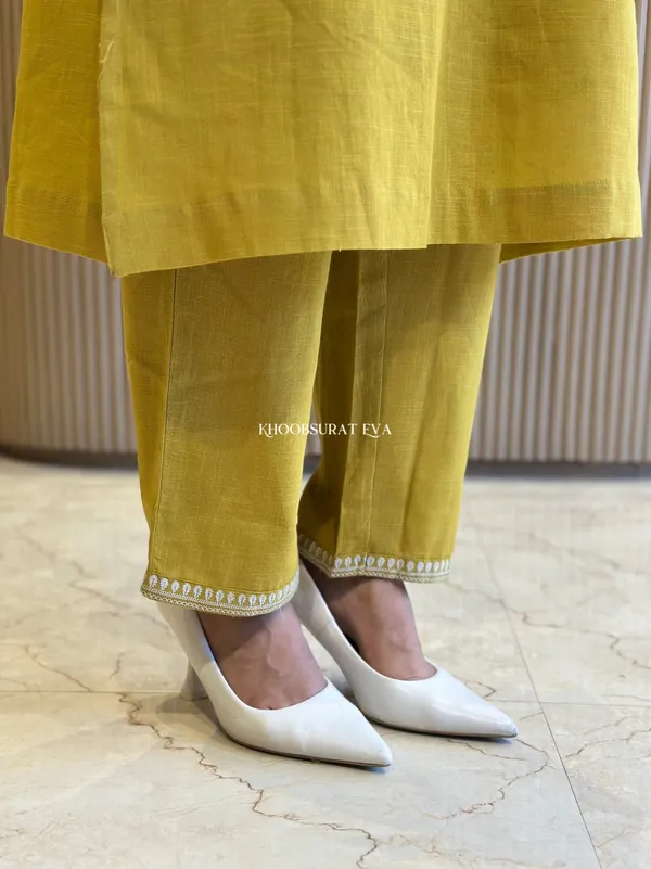 Elegant_Cotton_Flex_Embroidered_Co-ord_Set