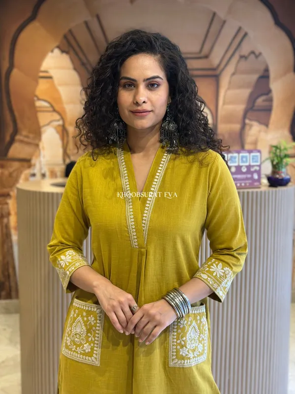 Elegant_Cotton_Flex_Embroidered_Co-ord_Set