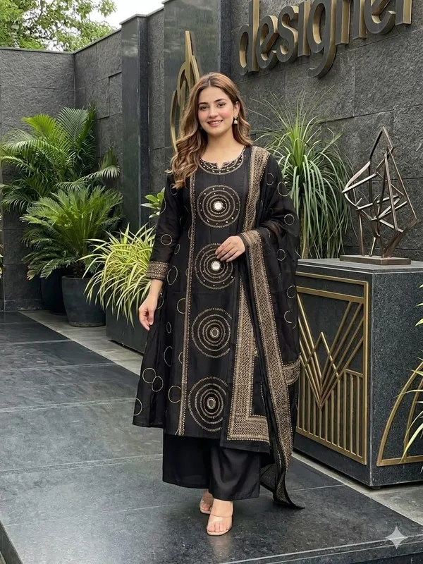 Full_Discharge_Print_Kurti_With_Pant_And_Dupatta_Set